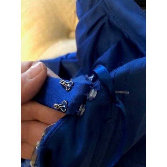 GORGEOUS PREOWNED VINTAGE BLUE MORI LEE MERMAID TULLE CRYSTAL BEADED GOWN SZ 8 - Picture 13 of 13